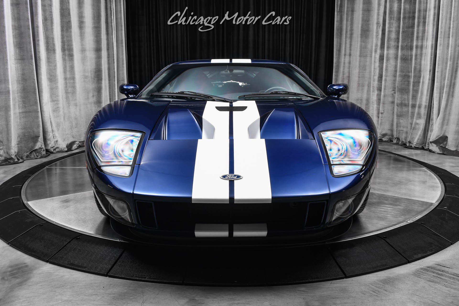 Used 2005 Ford GT image 7