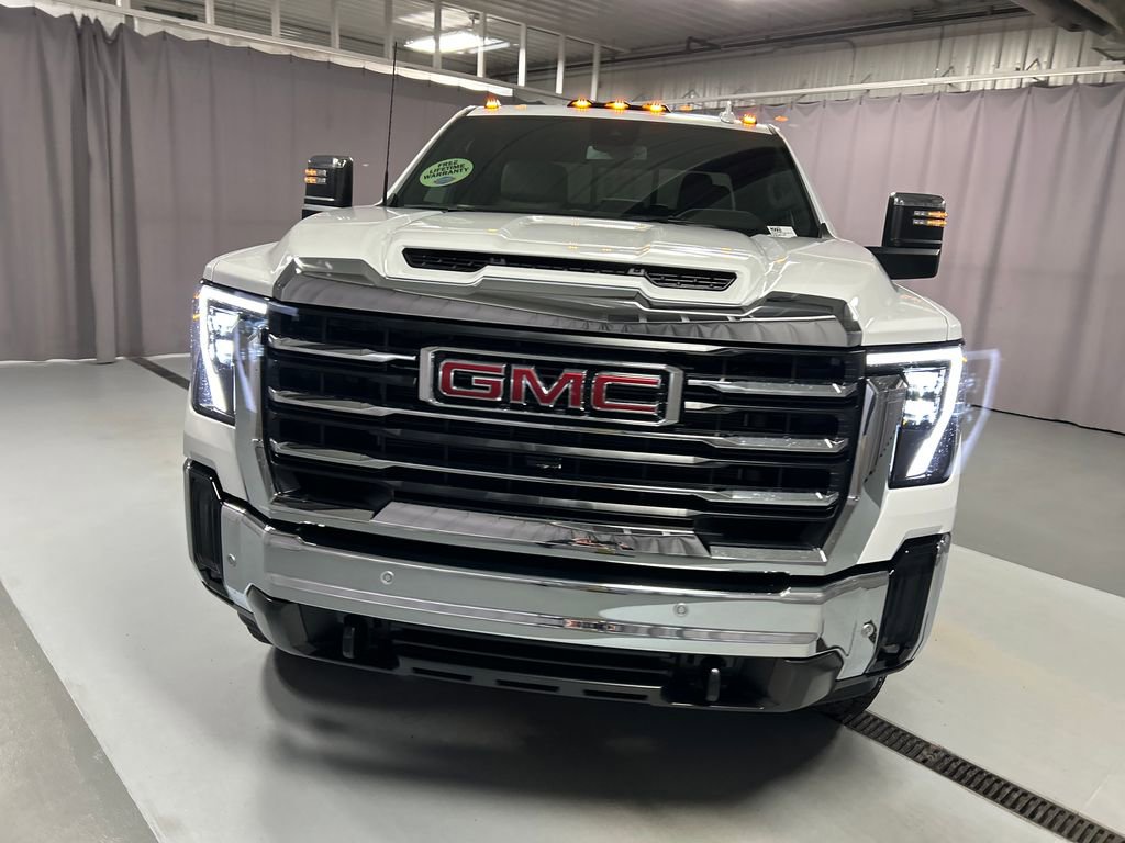 New 2026 GMC Sierra 2500 SLT image 2