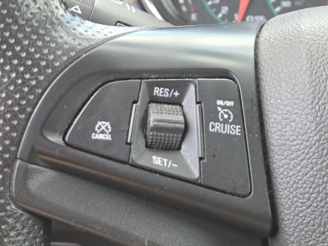 Used 2019 Chevrolet Trax LS w/ Tint and Cruise Package FWD image 5