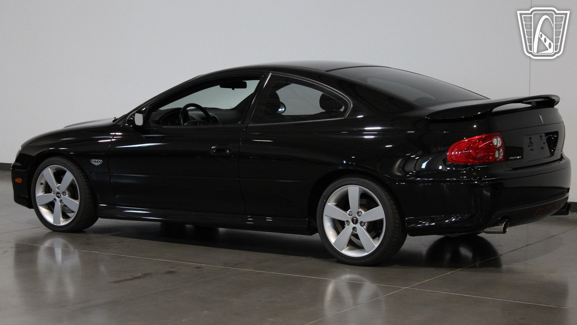 Used 2005 Pontiac GTO RWD image 26