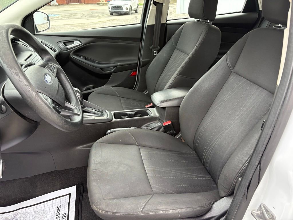 Used 2016 Ford Focus SE image 10