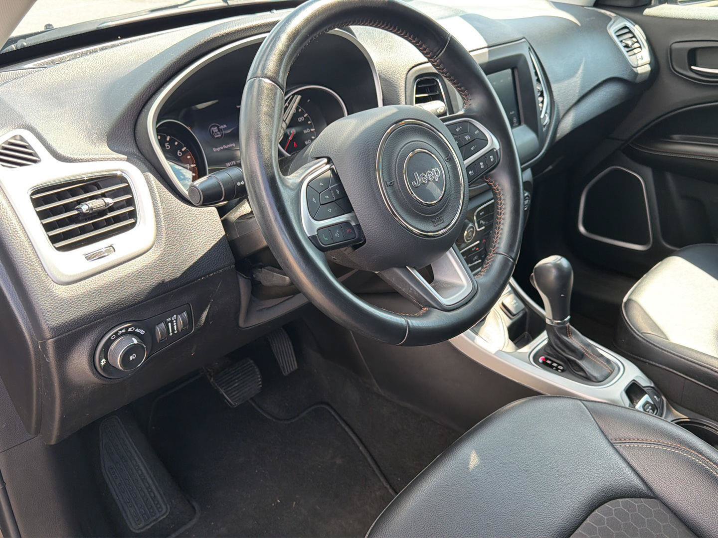 Certified 2020 Jeep Compass Latitude w/ Popular Equipment Group AWD/4WD image 4