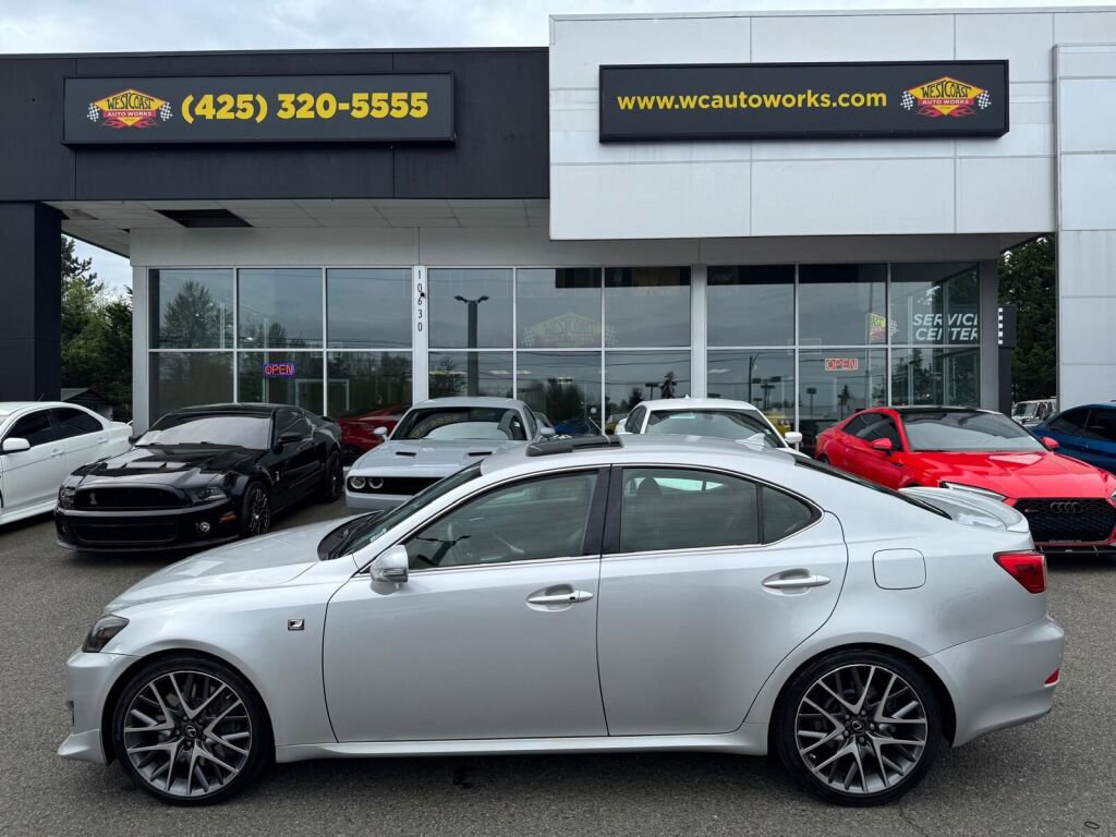 Used 2012 Lexus IS 250 w/ F-Sport Pkg w/Summer Tires RWD image 2