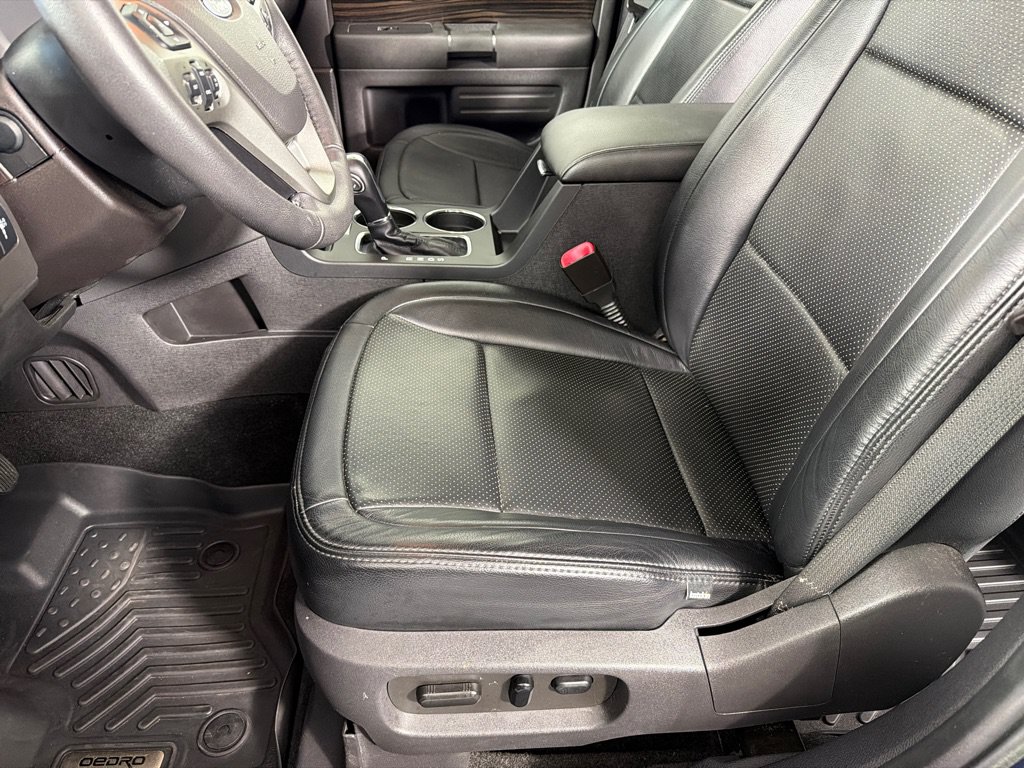 Used 2019 Ford Flex SEL FWD image 12