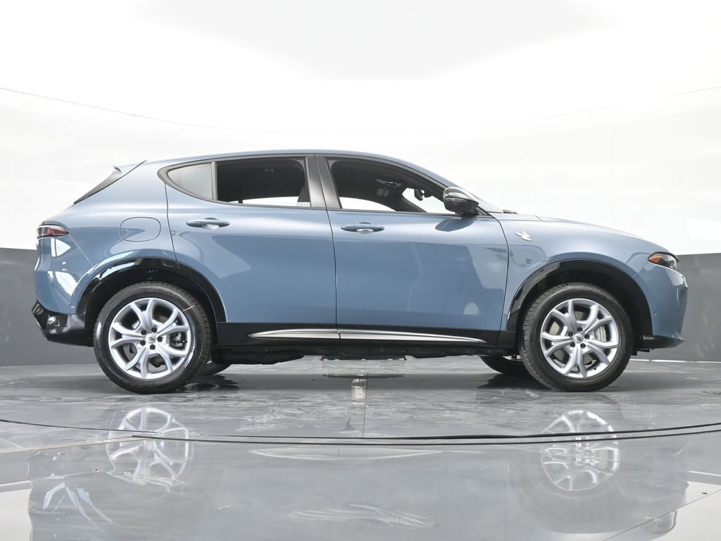 Used 2025 Dodge Hornet R/T w/ Tech Pack image 59