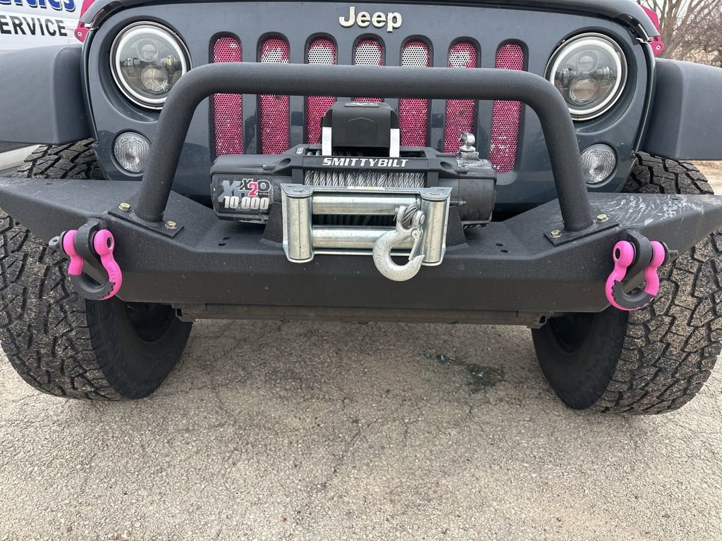 Used 2017 Jeep Wrangler Unlimited Sport w/ Connectivity Group image 19