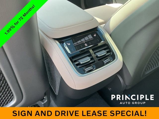 New 2026 Volvo XC90 B6 Plus w/ Protection Package Premier image 30