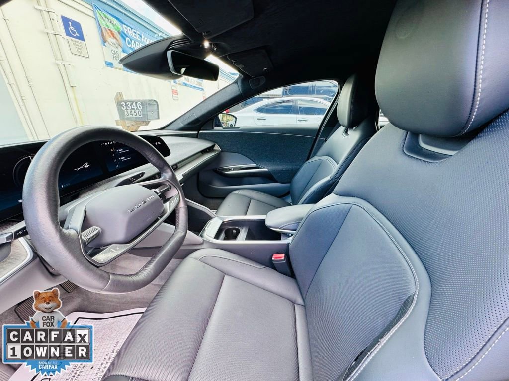 Used 2023 Lucid Air Pure image 4