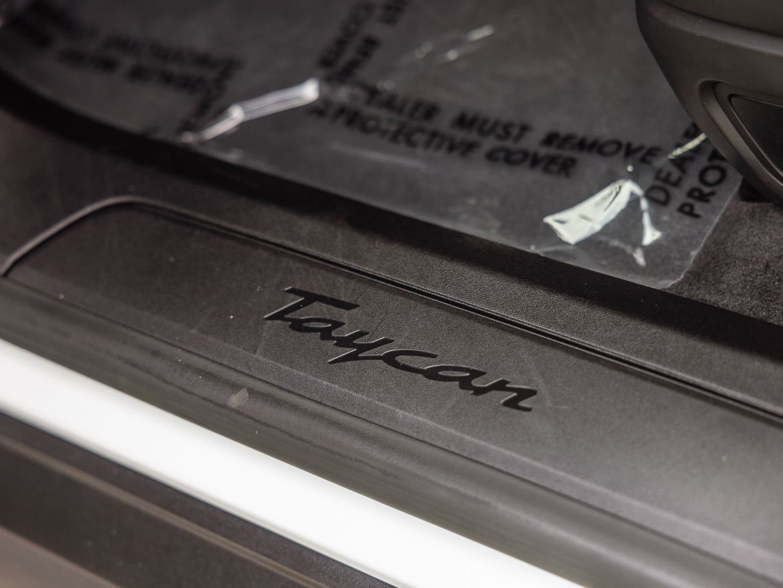 Certified 2023 Porsche Taycan image 16