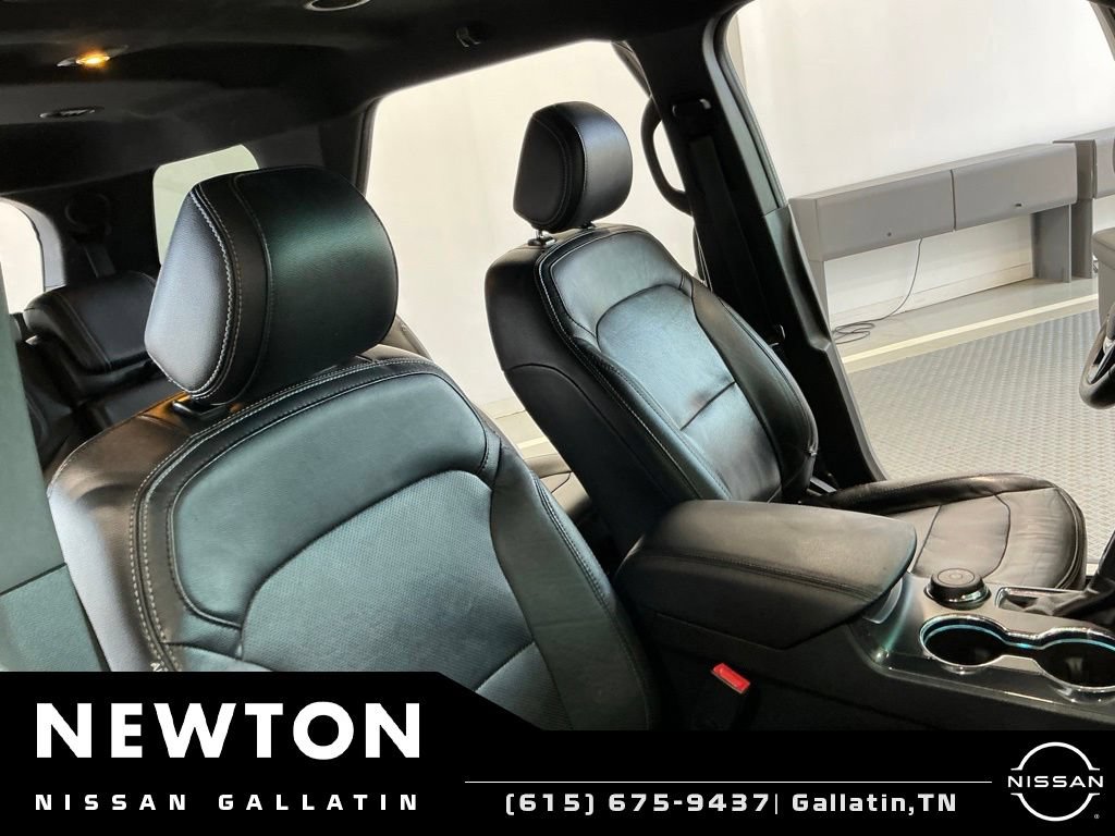 Used 2016 Ford Explorer Limited AWD/4WD image 13