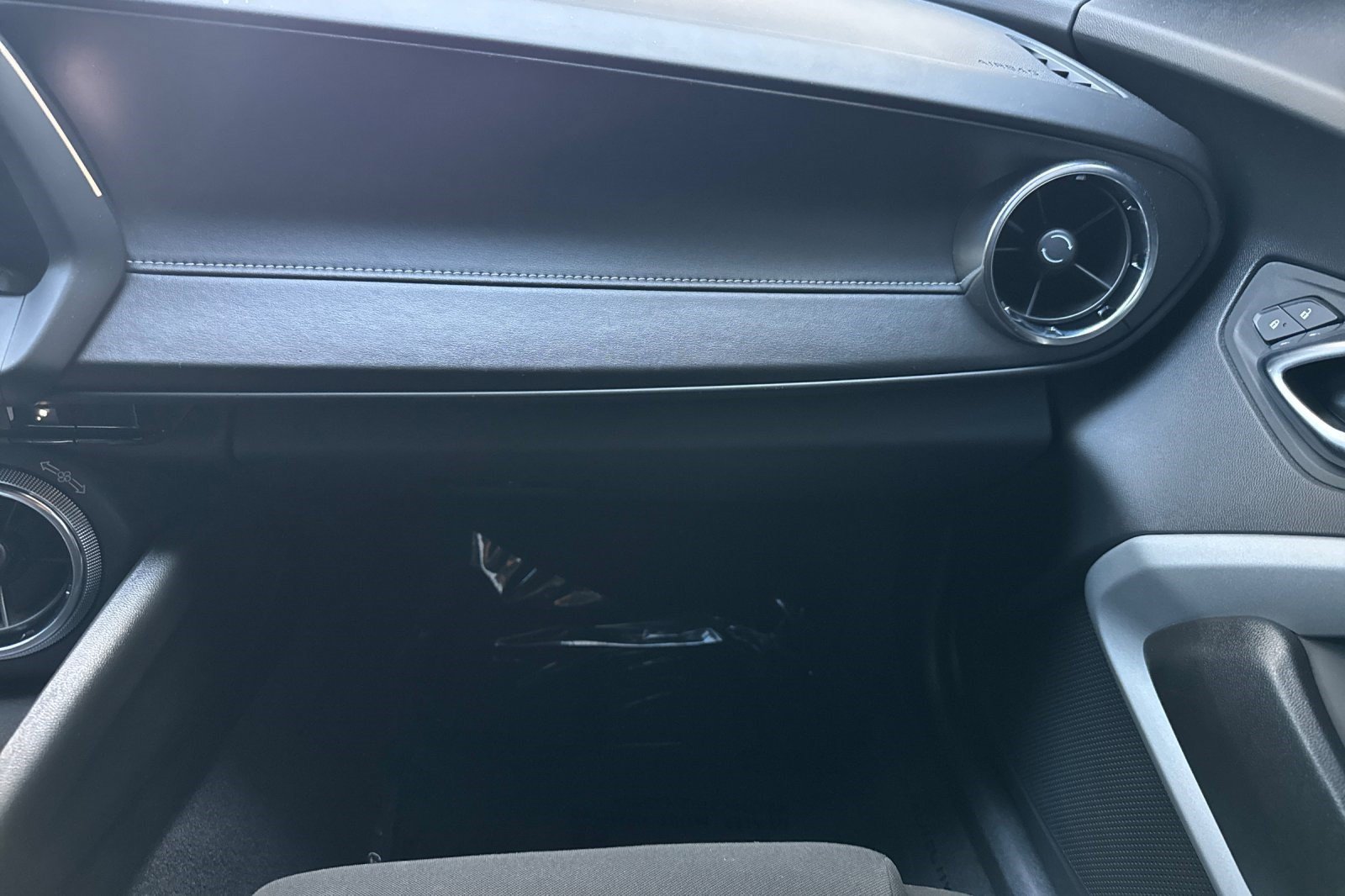 Used 2022 Chevrolet Camaro SS RWD image 30