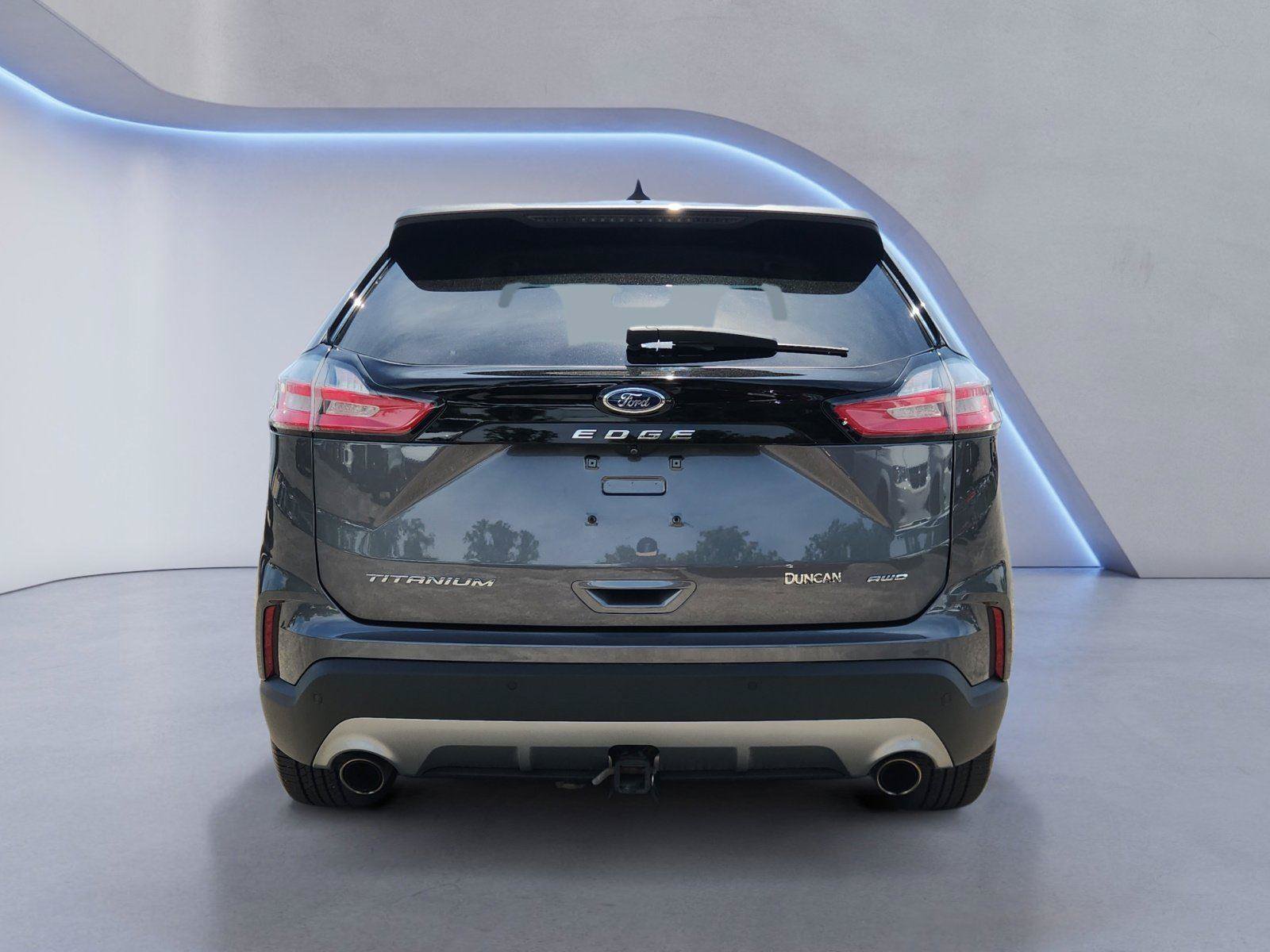 Used 2022 Ford Edge Titanium w/ Equipment Group 301A AWD/4WD image 4