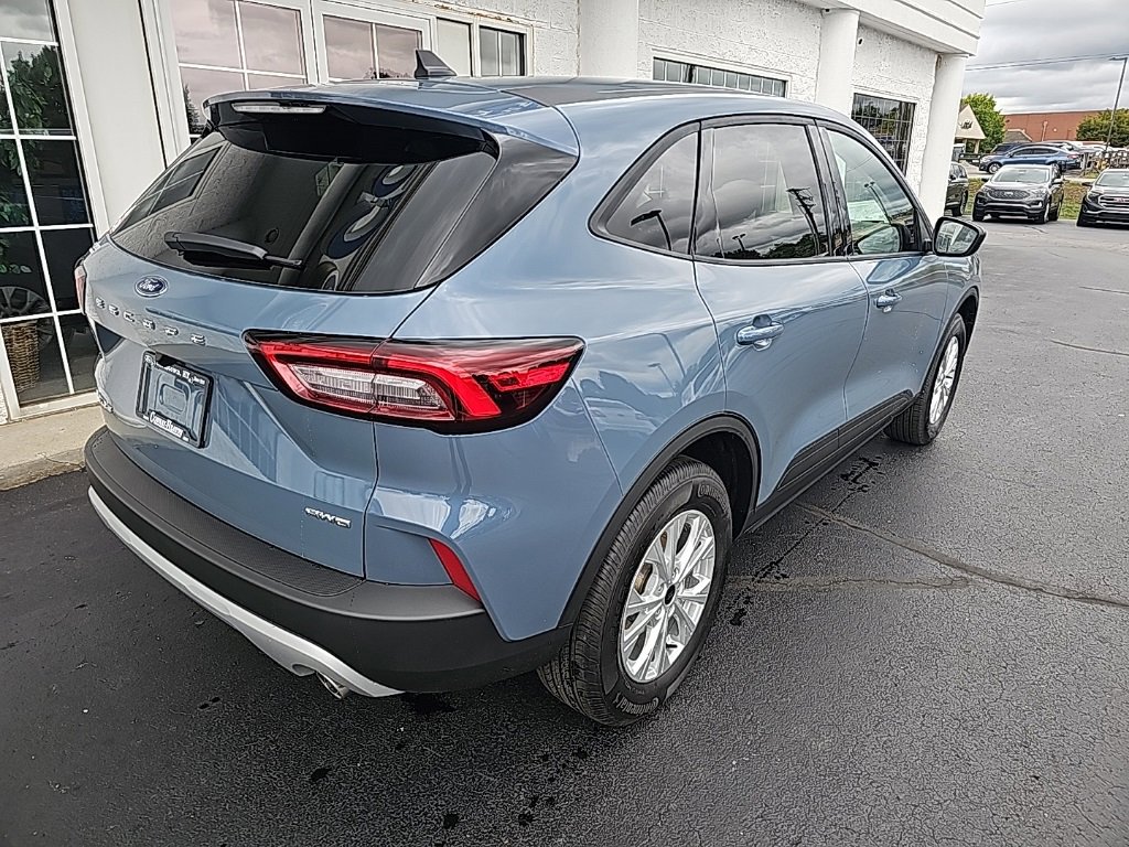 New 2026 Ford Escape Active w/ Cold Weather Package image 4