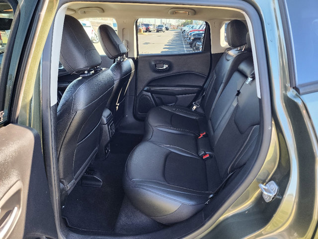 Certified 2020 Jeep Compass Latitude w/ Popular Equipment Group image 32