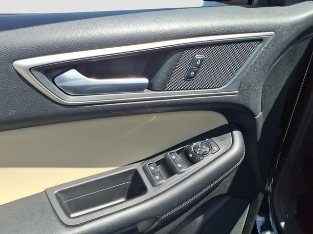 Used 2024 Ford Edge SEL AWD/4WD image 15