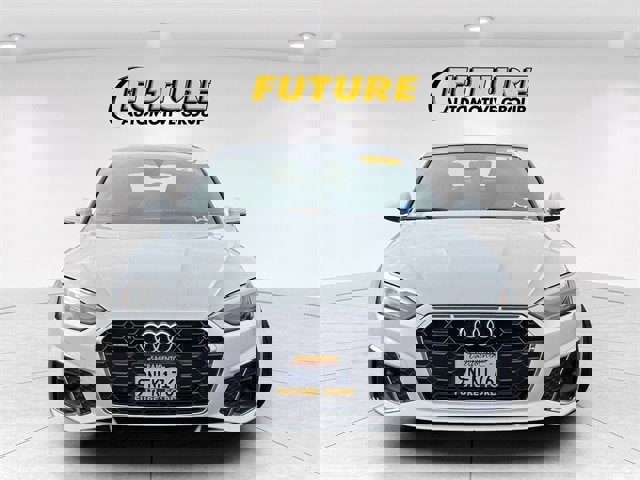 Used 2021 Audi A5 2.0T Premium image 2