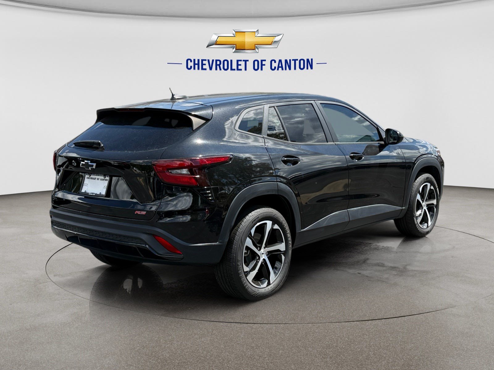 Used 2025 Chevrolet Trax RS w/ Driver Confidence Package FWD image 5