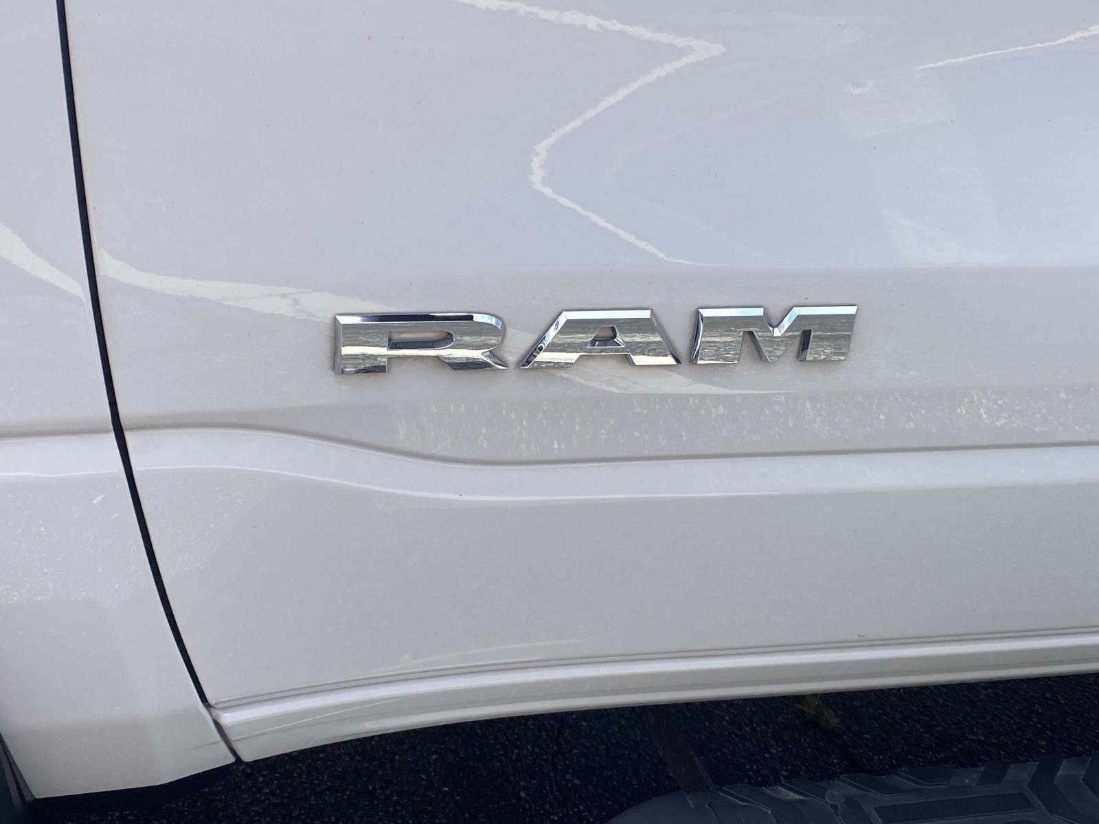 Used 2023 RAM 1500 Big Horn AWD/4WD image 15