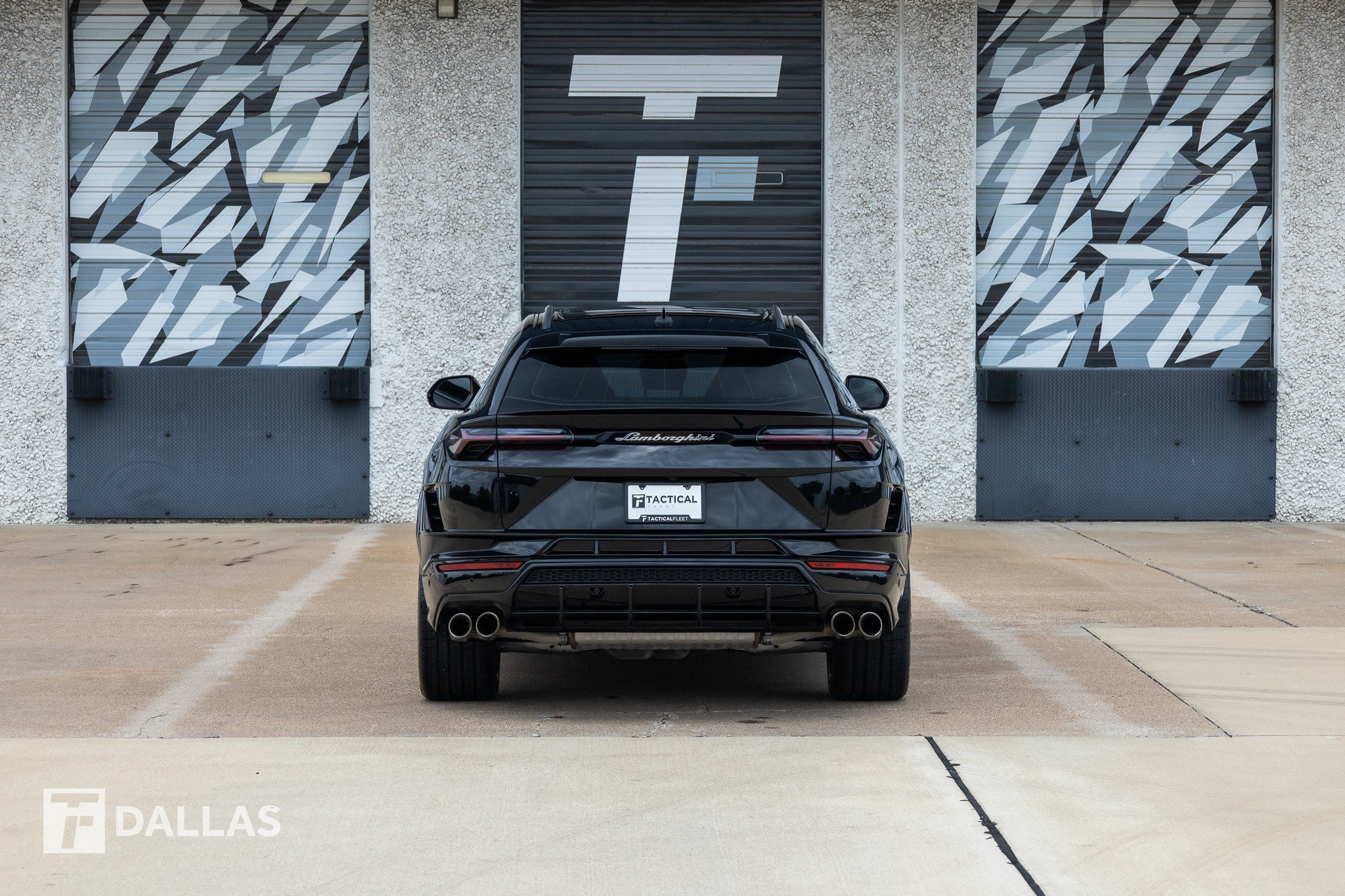 Used 2024 Lamborghini Urus S AWD/4WD image 13
