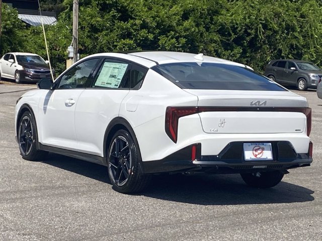 New 2026 Kia K4 EX w/ GT-Line Premium Package FWD image 5
