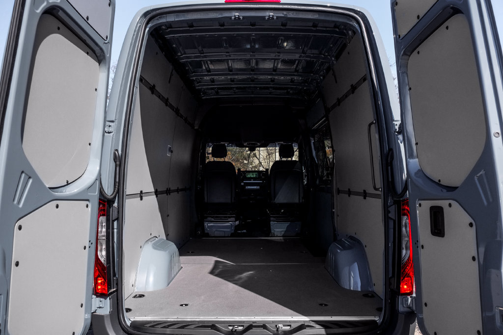 New 2026 Mercedes-Benz Sprinter 2500 image 11