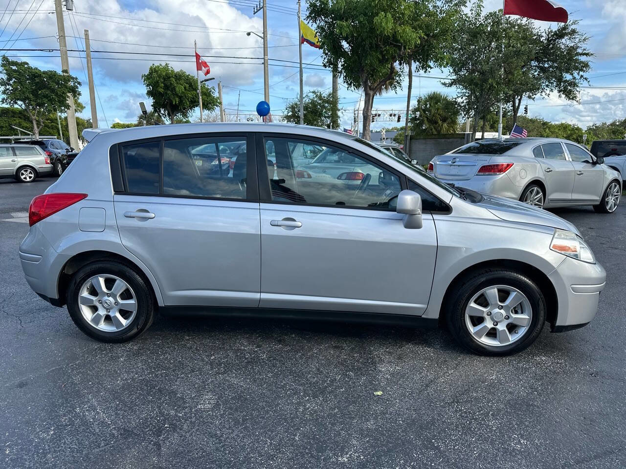 Used 2012 Nissan Versa 1.8 S w/ Special Edition Pkg image 7