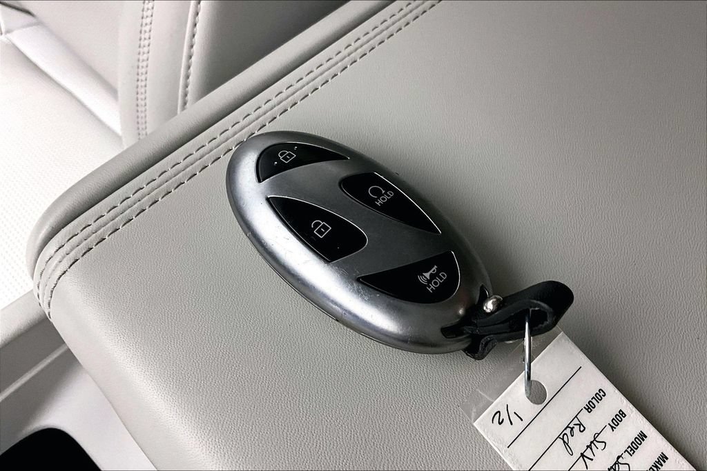 Used 2025 Hyundai Santa Fe Calligraphy FWD image 12