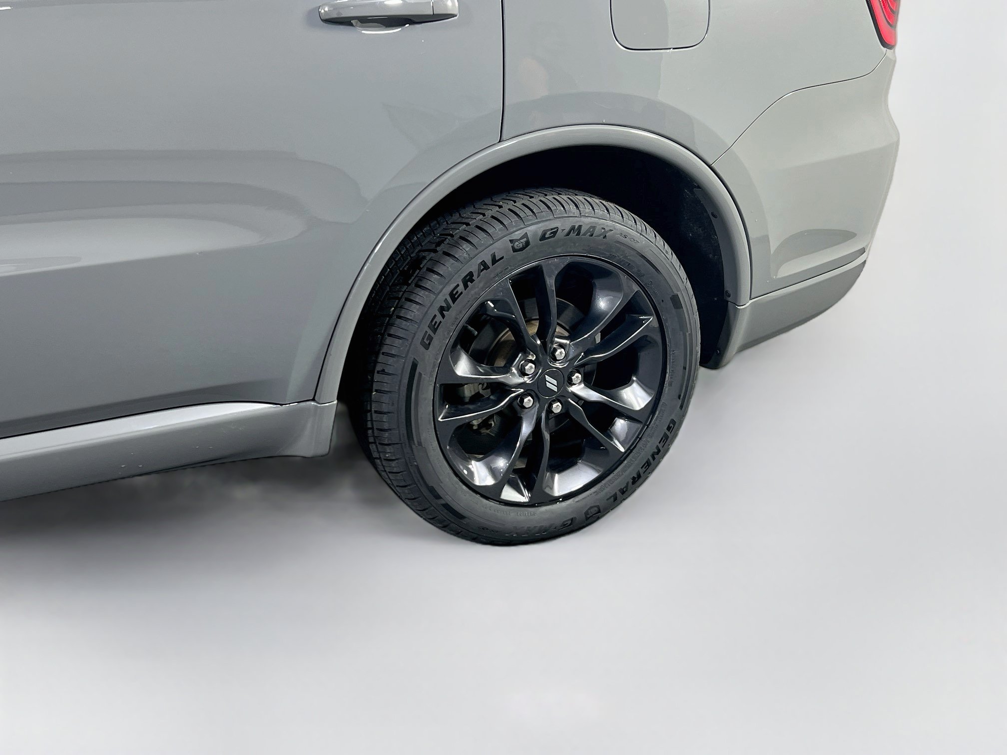 Used 2023 Dodge Durango GT AWD/4WD image 32