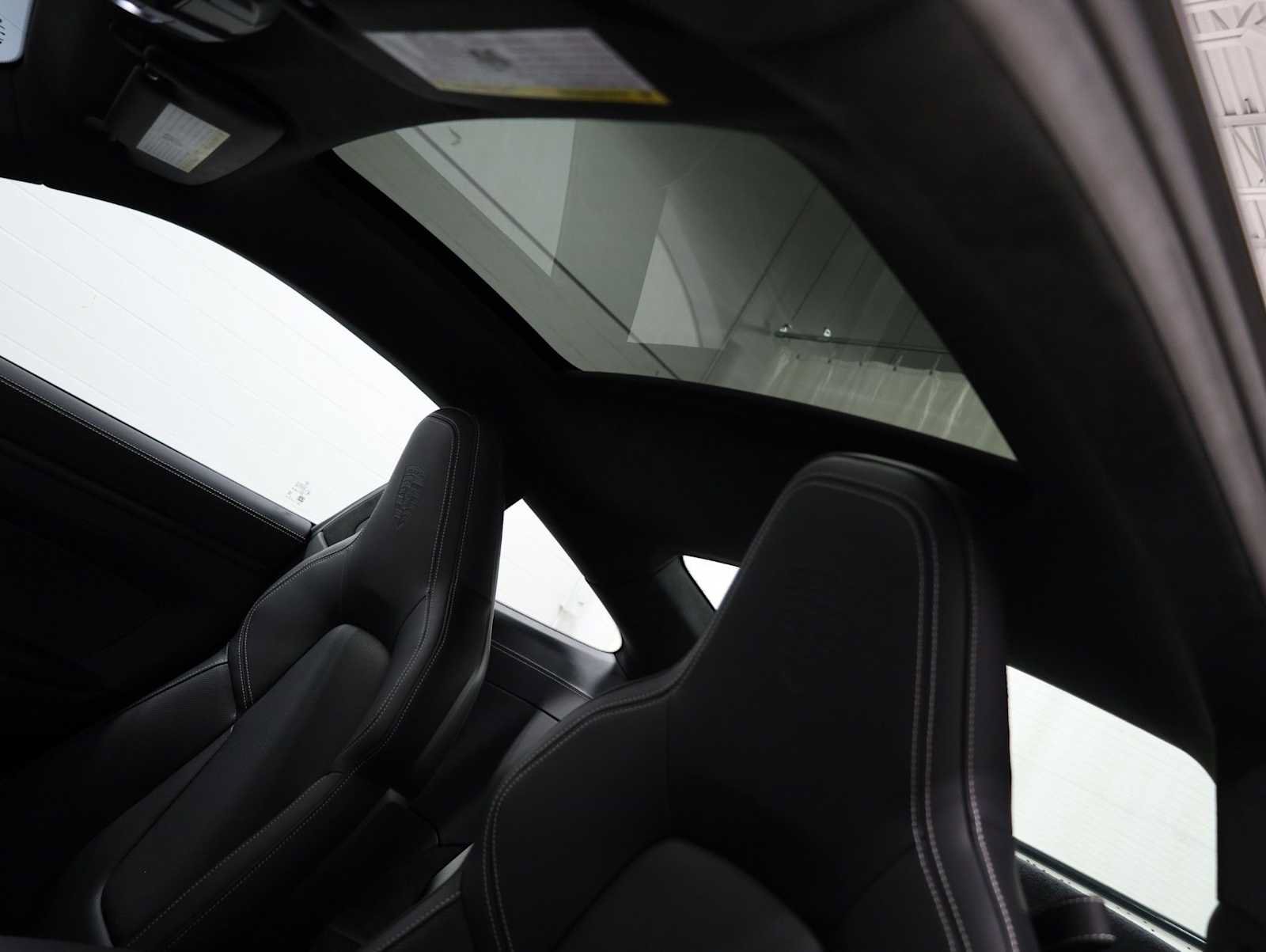 Used 2026 Porsche 911 Carrera GTS RWD image 20