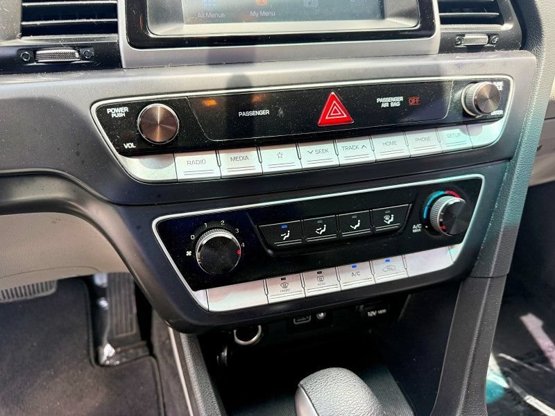 Used 2019 Hyundai Sonata SE FWD image 24