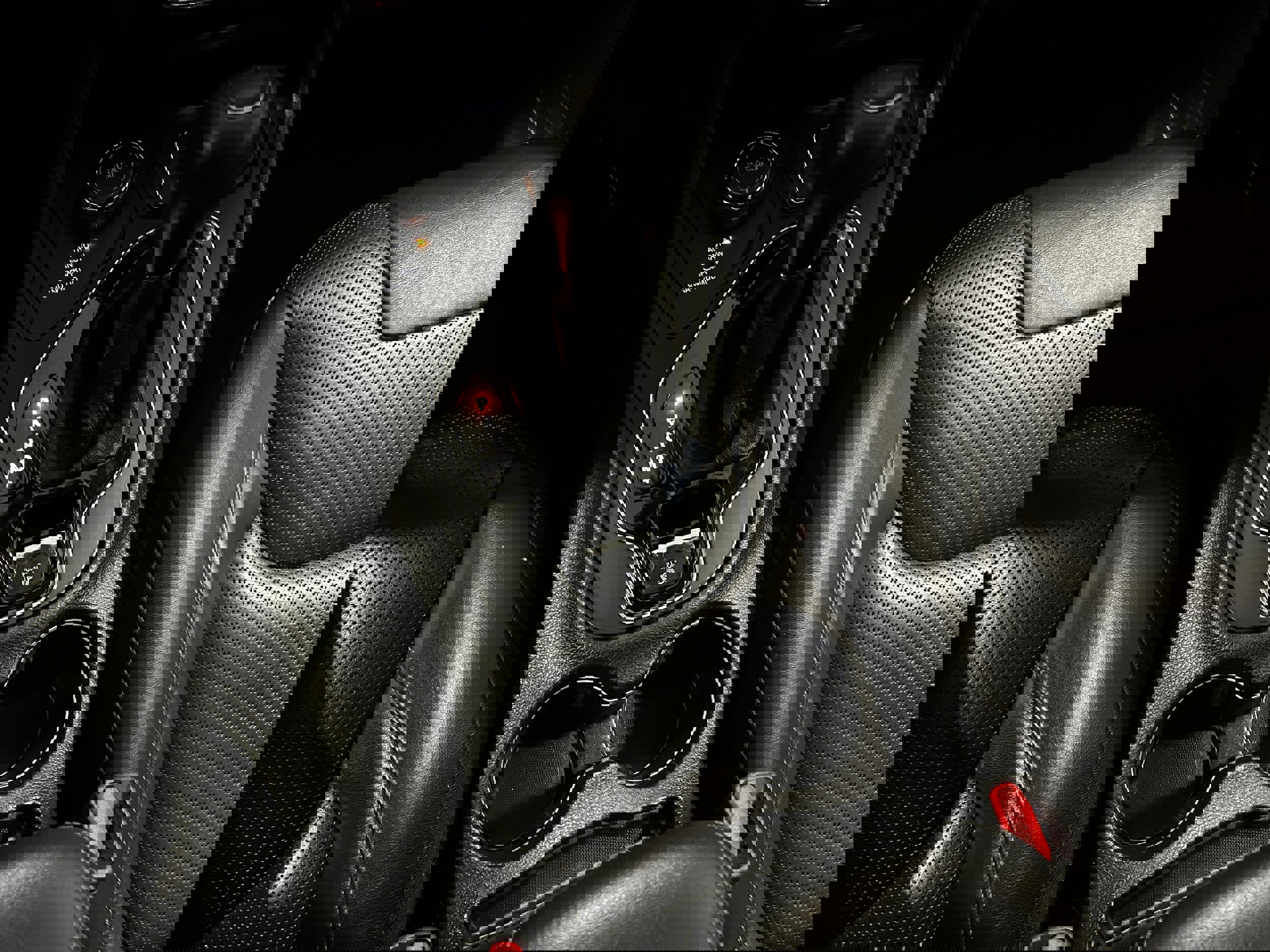 Used 2019 Jeep Cherokee Limited image 12