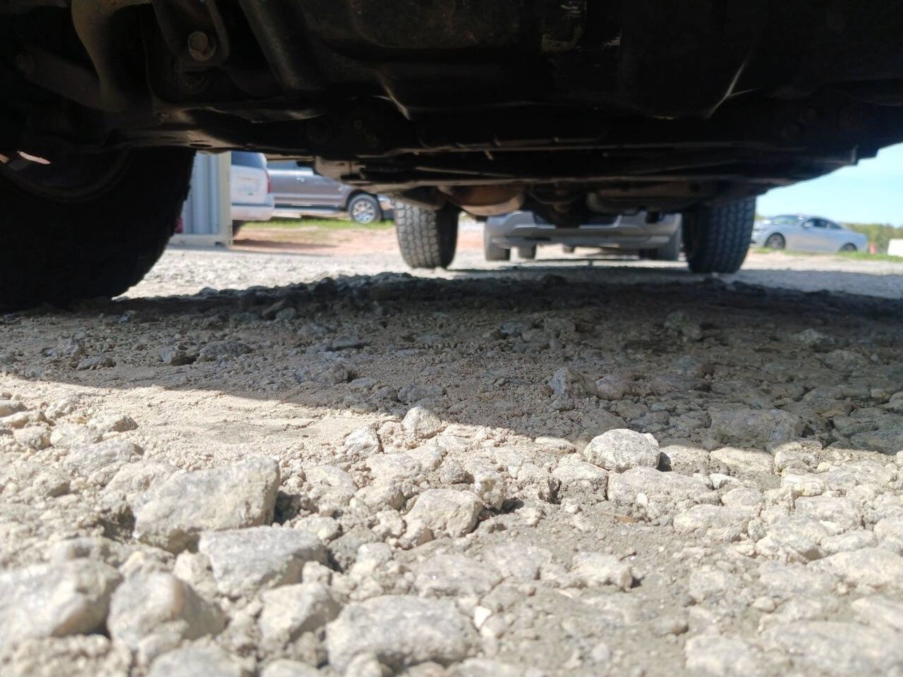 Used 2015 Nissan Frontier SV w/ SV Value Truck Package image 14