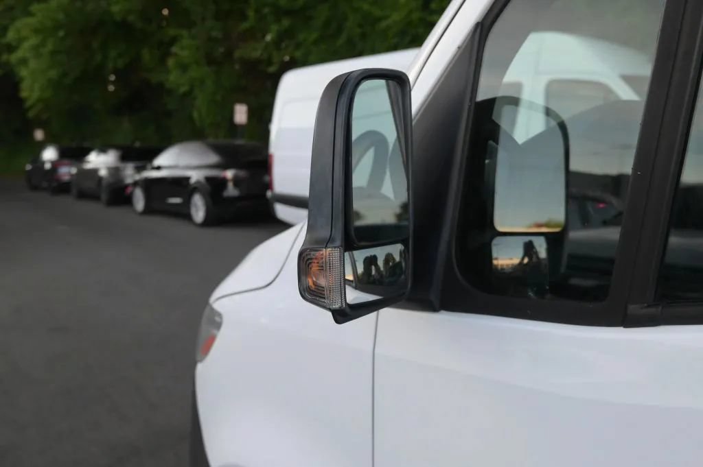Used 2025 Mercedes-Benz Sprinter 2500 image 12