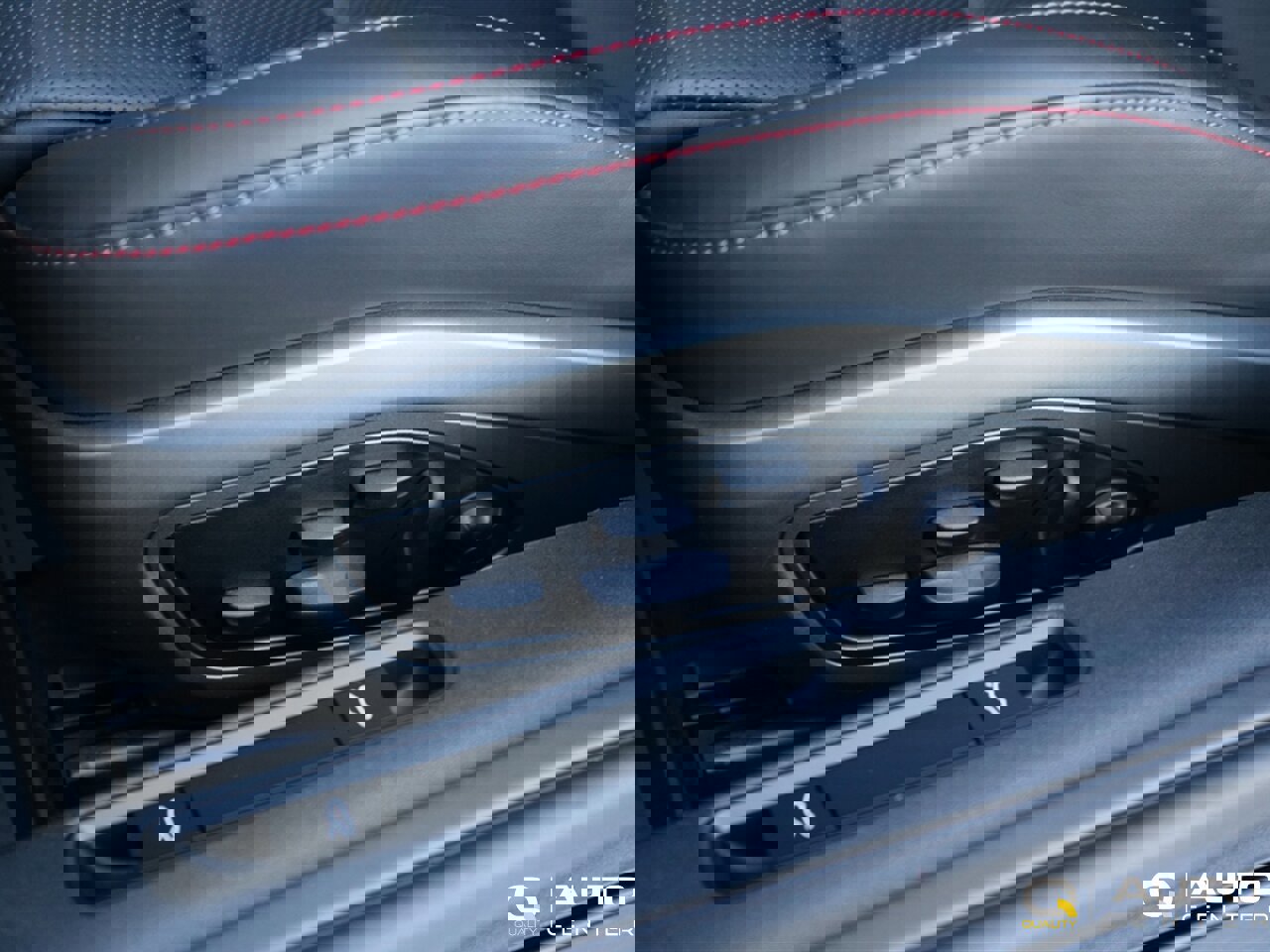 Used 2025 Porsche 911 Carrera 4 GTS image 25