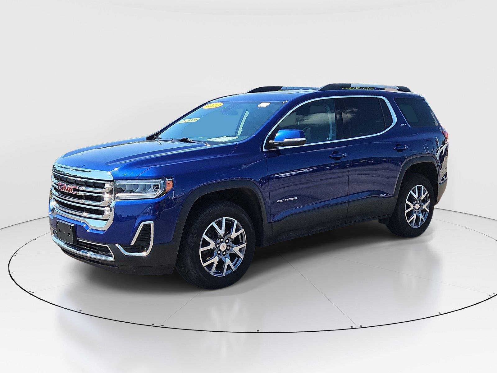 Used 2023 GMC Acadia SLT w/ Preferred Package AWD/4WD image 2
