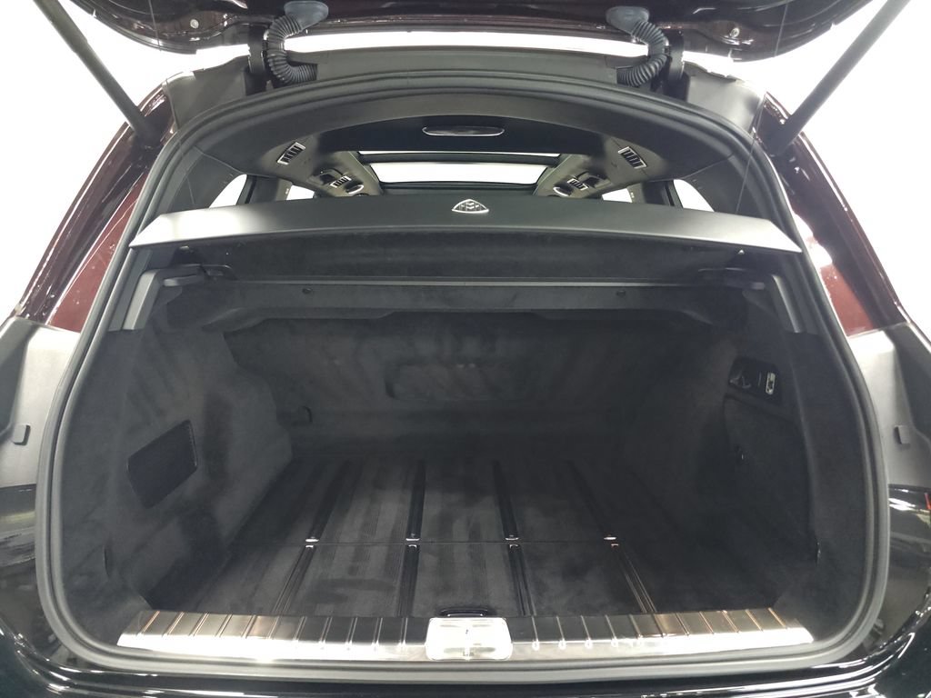 Used 2024 Mercedes-Benz Maybach GLS 600 4MATIC image 31