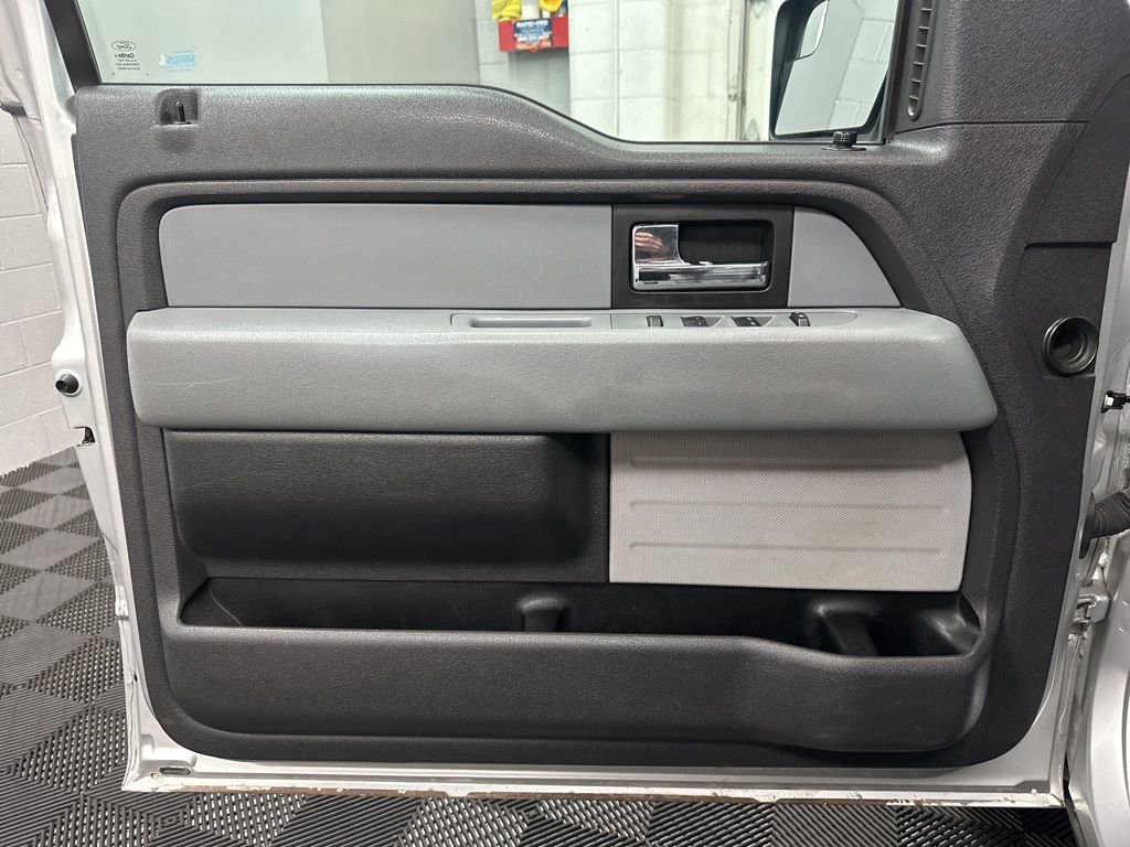 Used 2013 Ford F150 XLT w/ Trailer Tow Pkg image 19