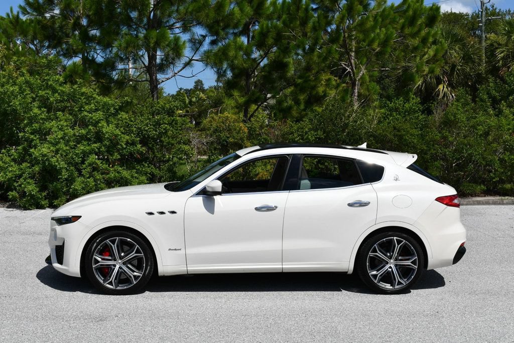 Used 2019 Maserati Levante S GranSport AWD/4WD image 3