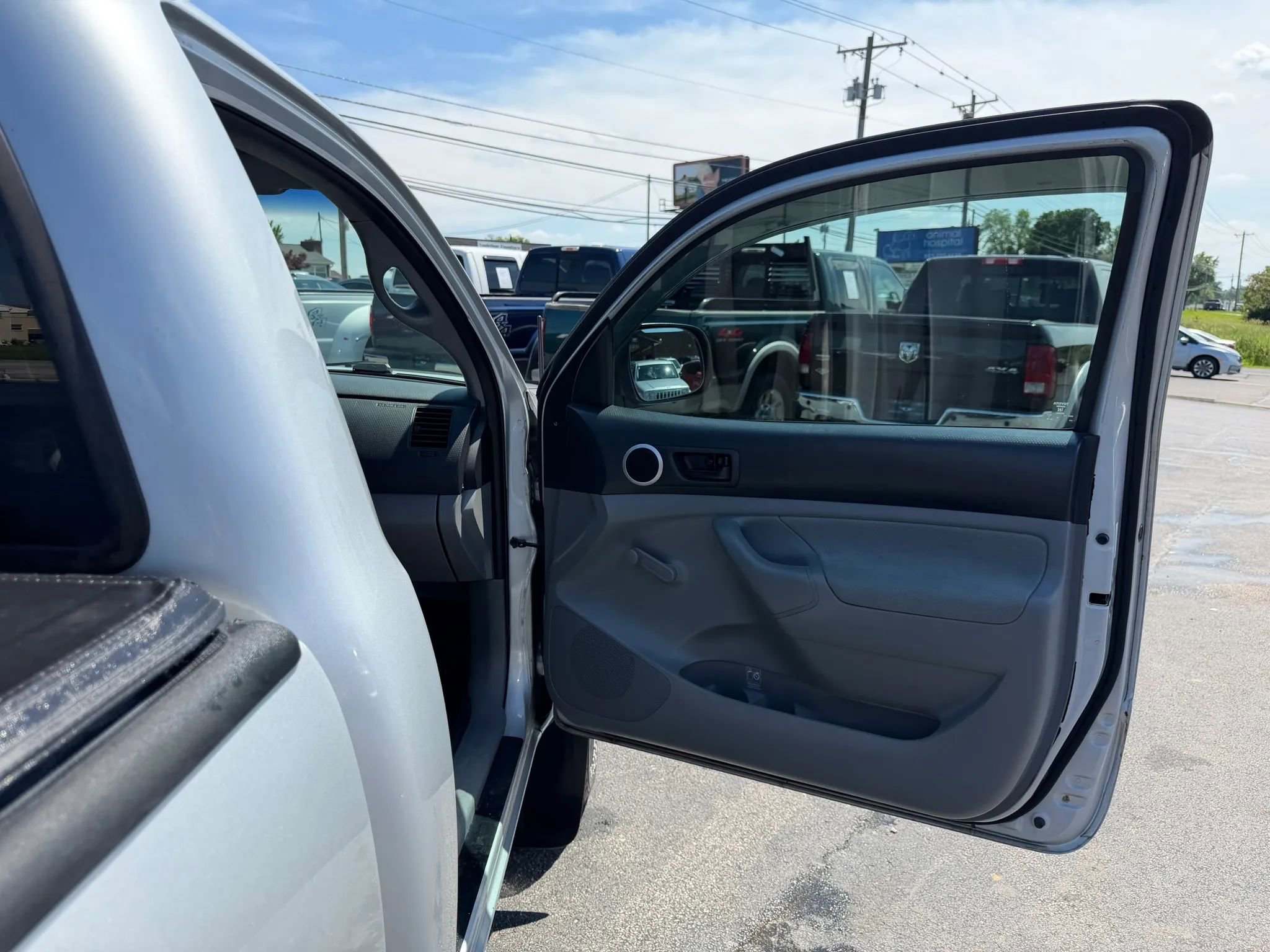 Used 2009 Toyota Tacoma 4x4 Regular Cab image 30