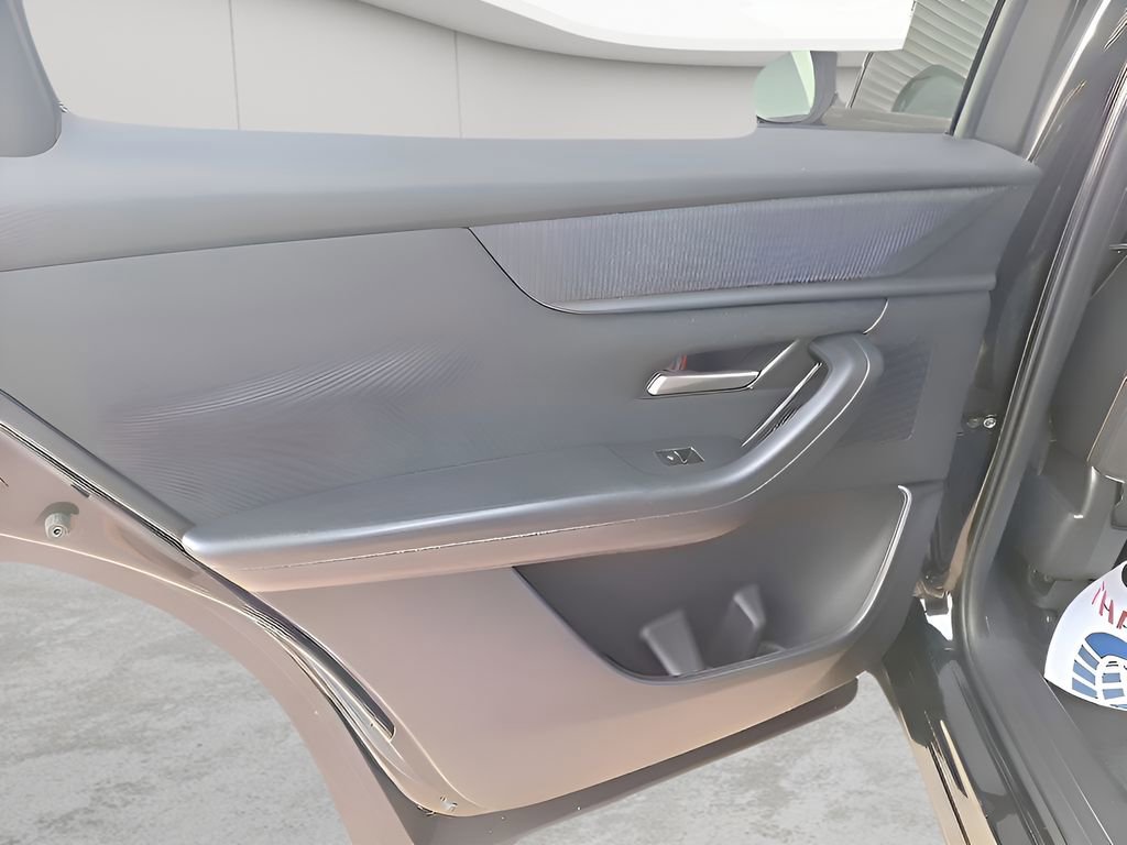 Used 2025 MAZDA CX-90 3.3 Turbo w/ Select Package image 16