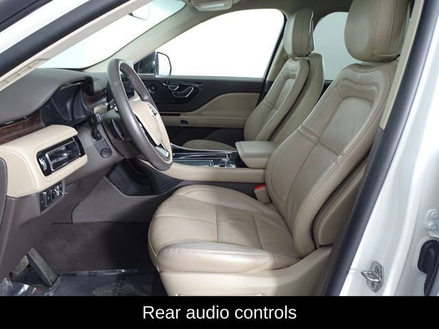 Used 2020 Lincoln Aviator Reserve w/ Equipment Group 201A image 11