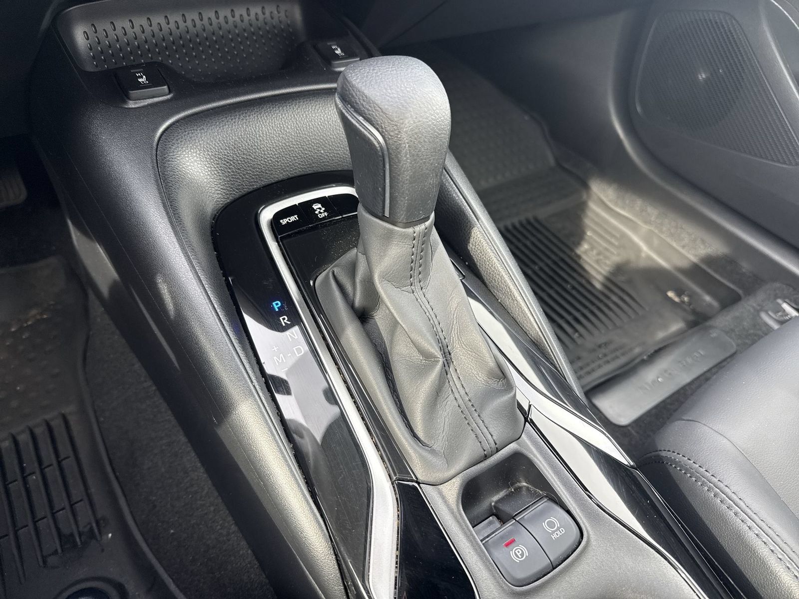 Used 2022 Toyota Corolla XSE FWD image 20