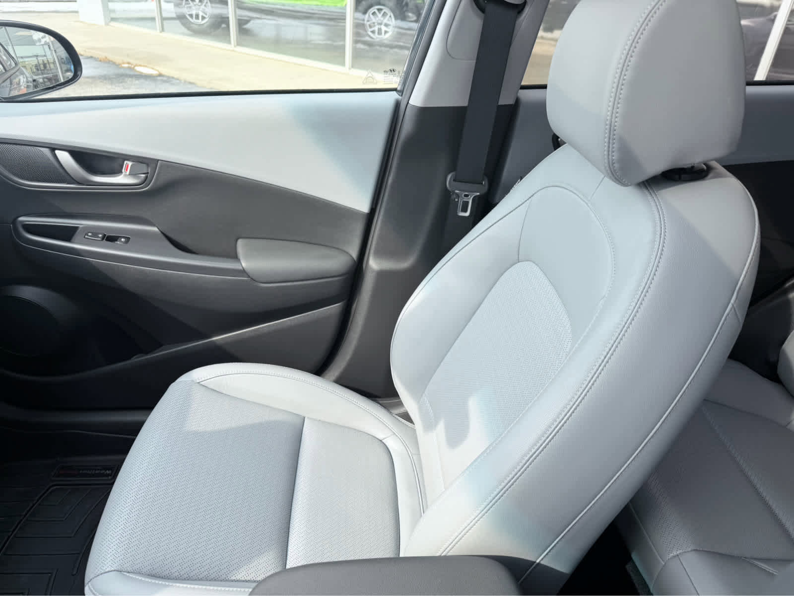 Used 2018 Hyundai Kona Ultimate image 27