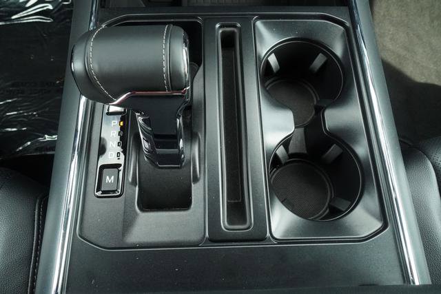 Used 2022 Ford F150 Lariat w/ Trailer Tow Package image 25