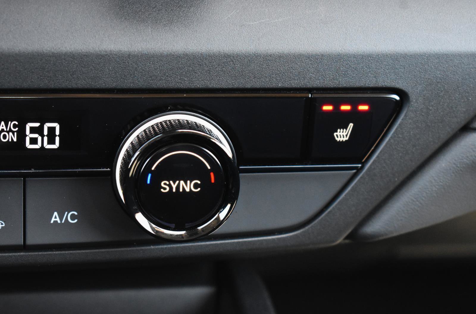 Used 2024 Honda Accord EX image 12