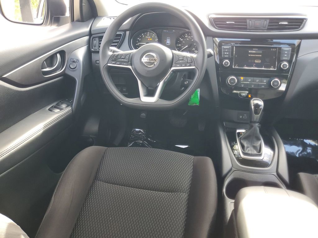 Used 2020 Nissan Rogue Sport S w/ Appearance Package FWD image 15