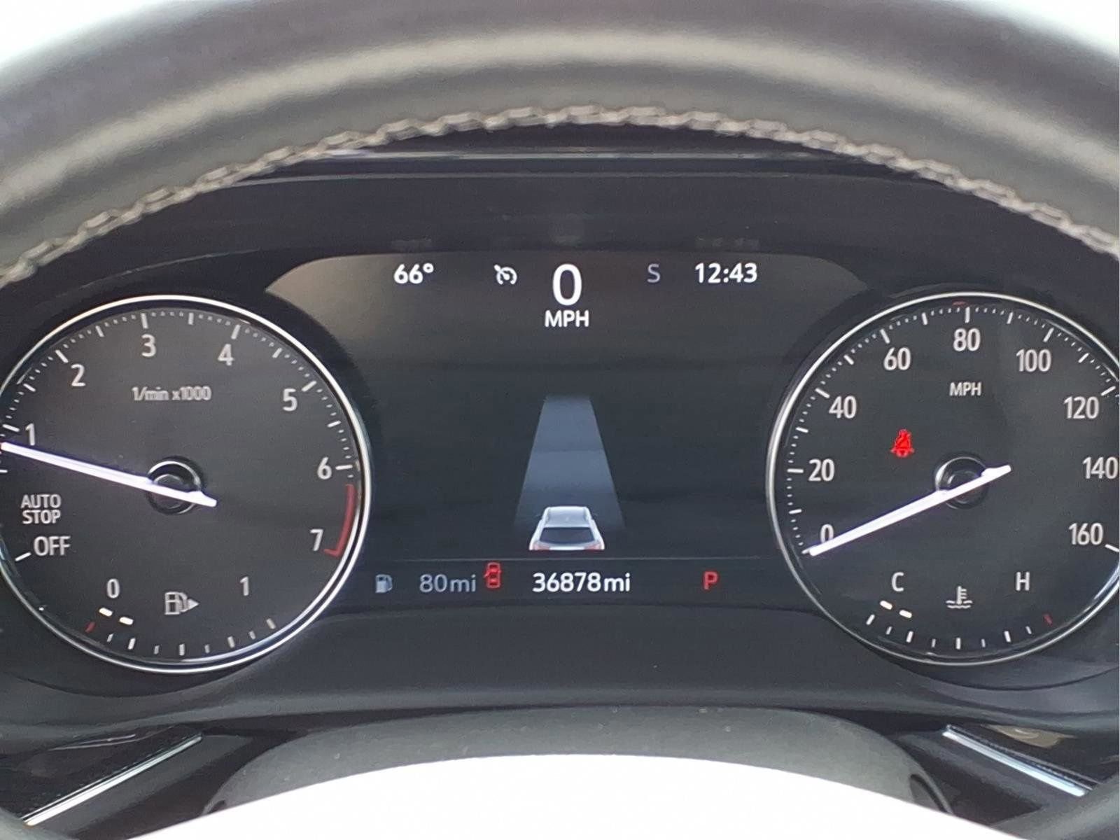 Used 2023 Buick Envision Essence image 12