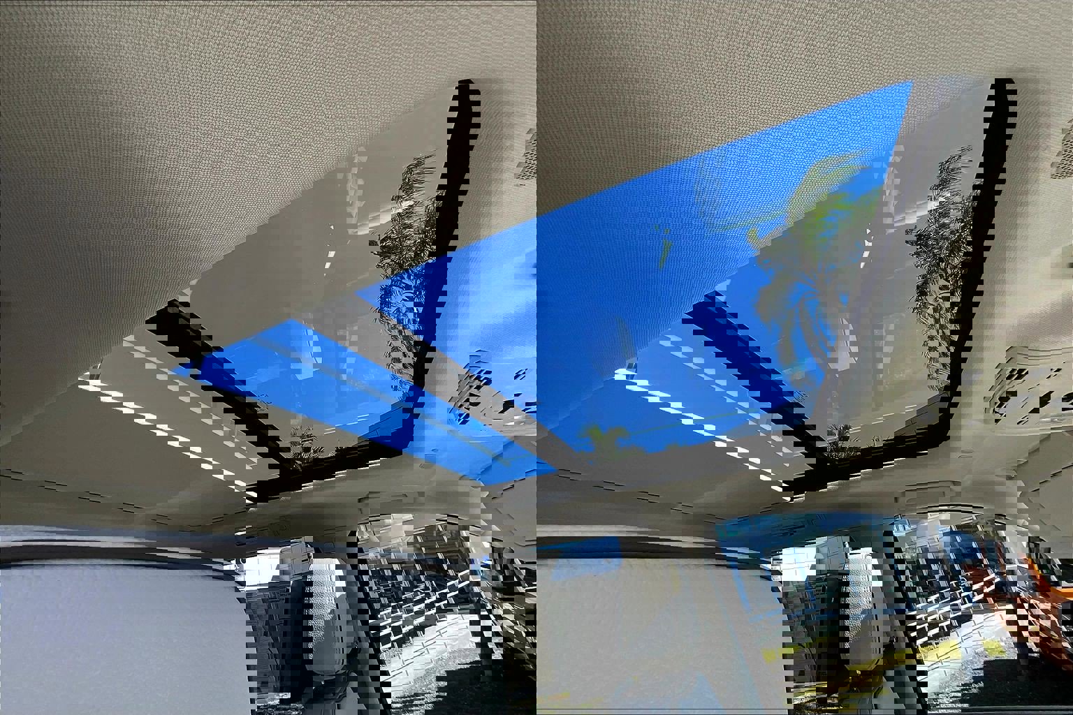 Used 2021 GMC Yukon Denali w/ Denali Premium Package image 17