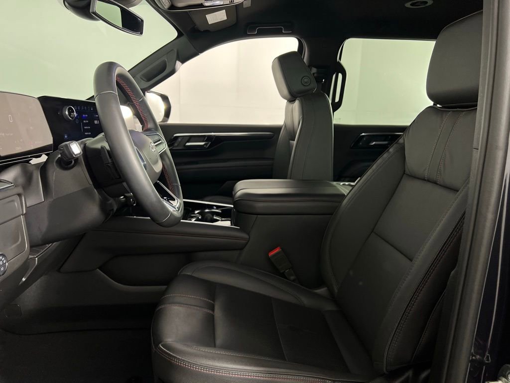 Used 2025 Chevrolet Tahoe RST image 22