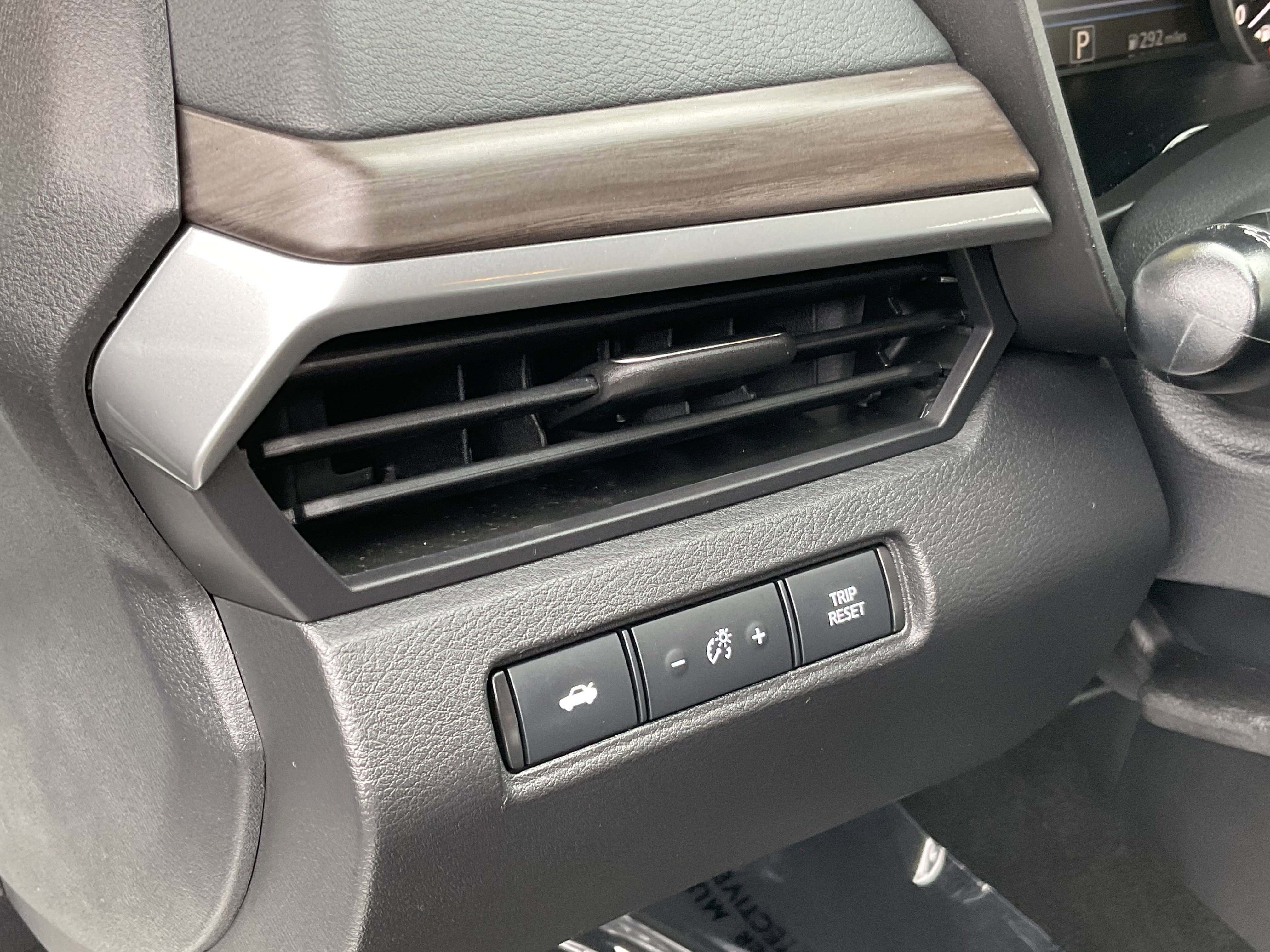 Used 2023 Nissan Altima 2.5 SV w/ SV Premium Package image 27